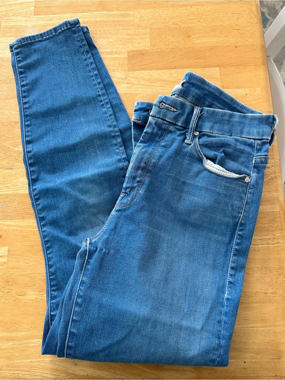 Mother High-Waisted looker crop jeans size 27